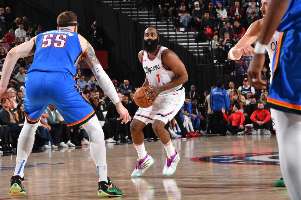 转会市场上 转会市场上