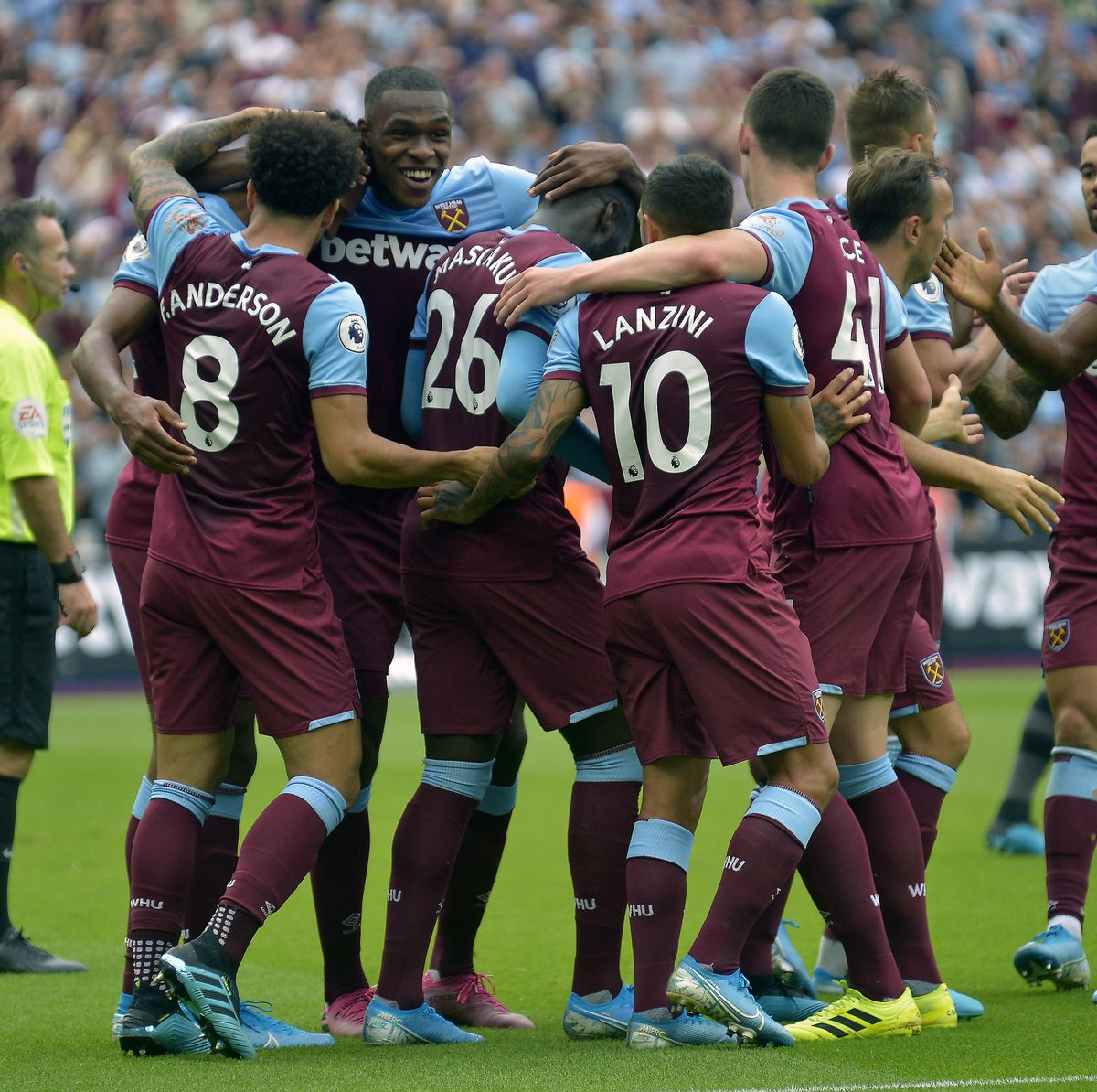 但对他的职 但对他的职