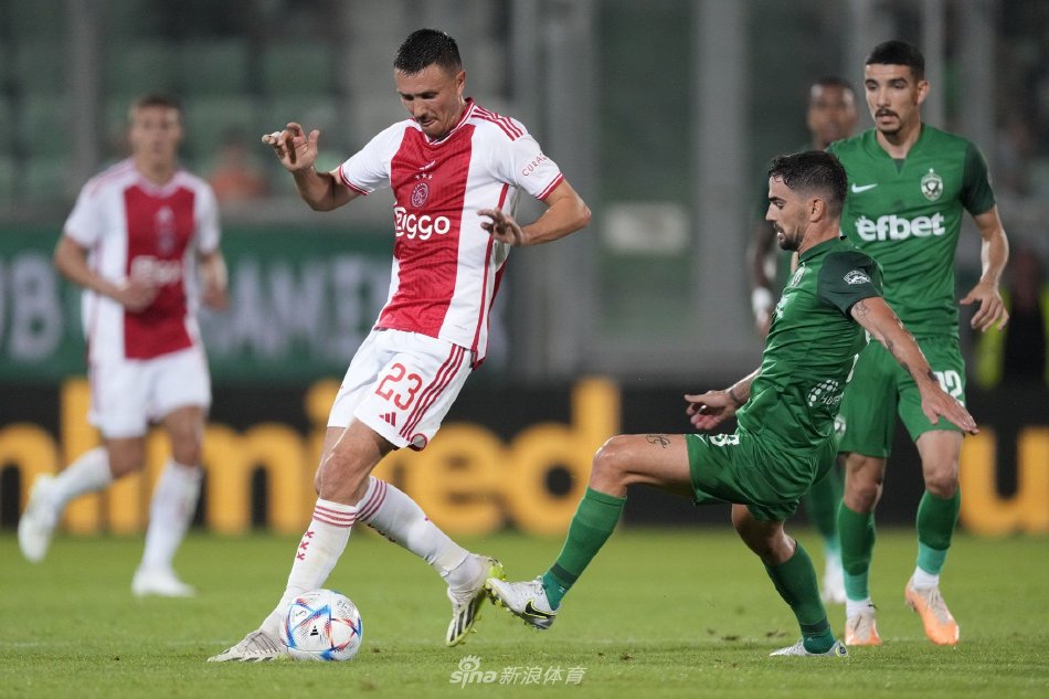 是为球队腾 是为球队腾